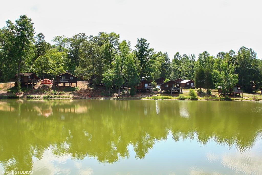 Forest Lake Camping Resort Lakefront Cabin 8 Advance Luaran gambar