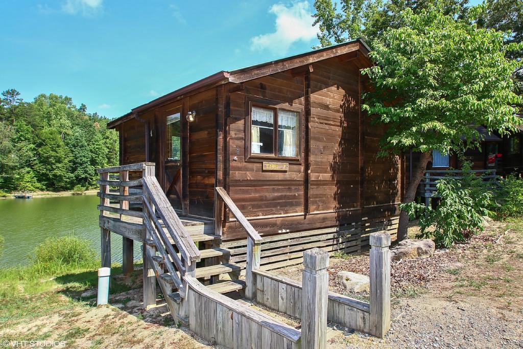 Forest Lake Camping Resort Lakefront Cabin 8 Advance Luaran gambar